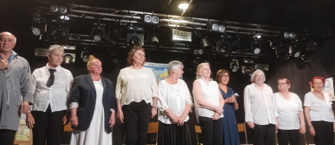 Les salles intergénérationnelles de Montluçon Habitat célèbrent le théâtre et le vivre-ensemble