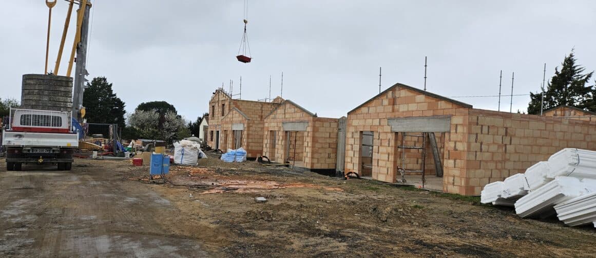 Construction de pavillons aux Jardins de la Chaume : un nouveau quartier durable prend forme à Montluçon